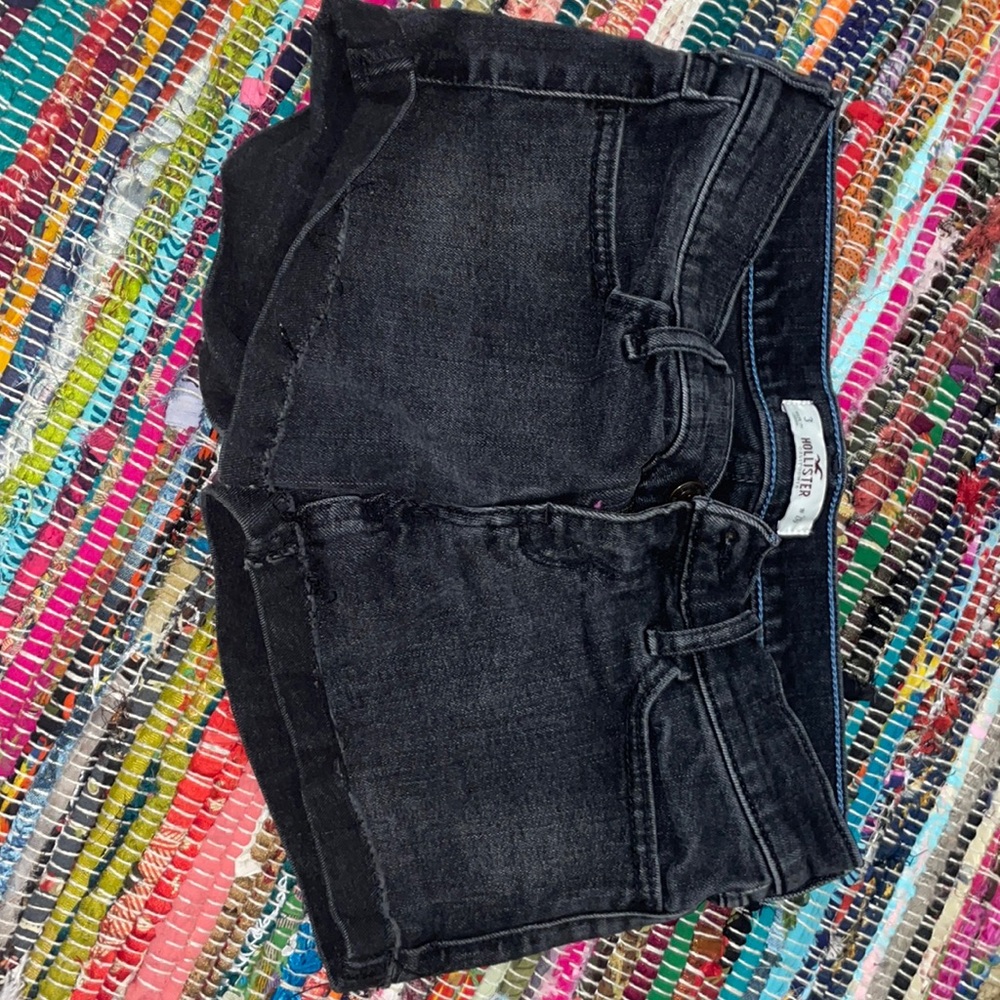 Black Hollister jean shorts